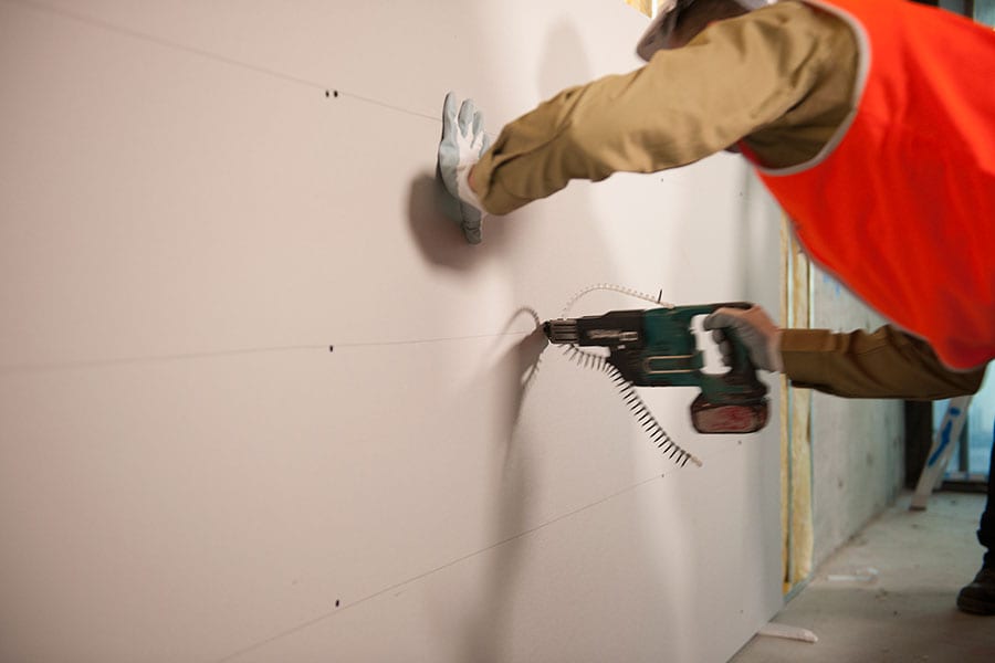 plasterboard-lining-screw-fixed